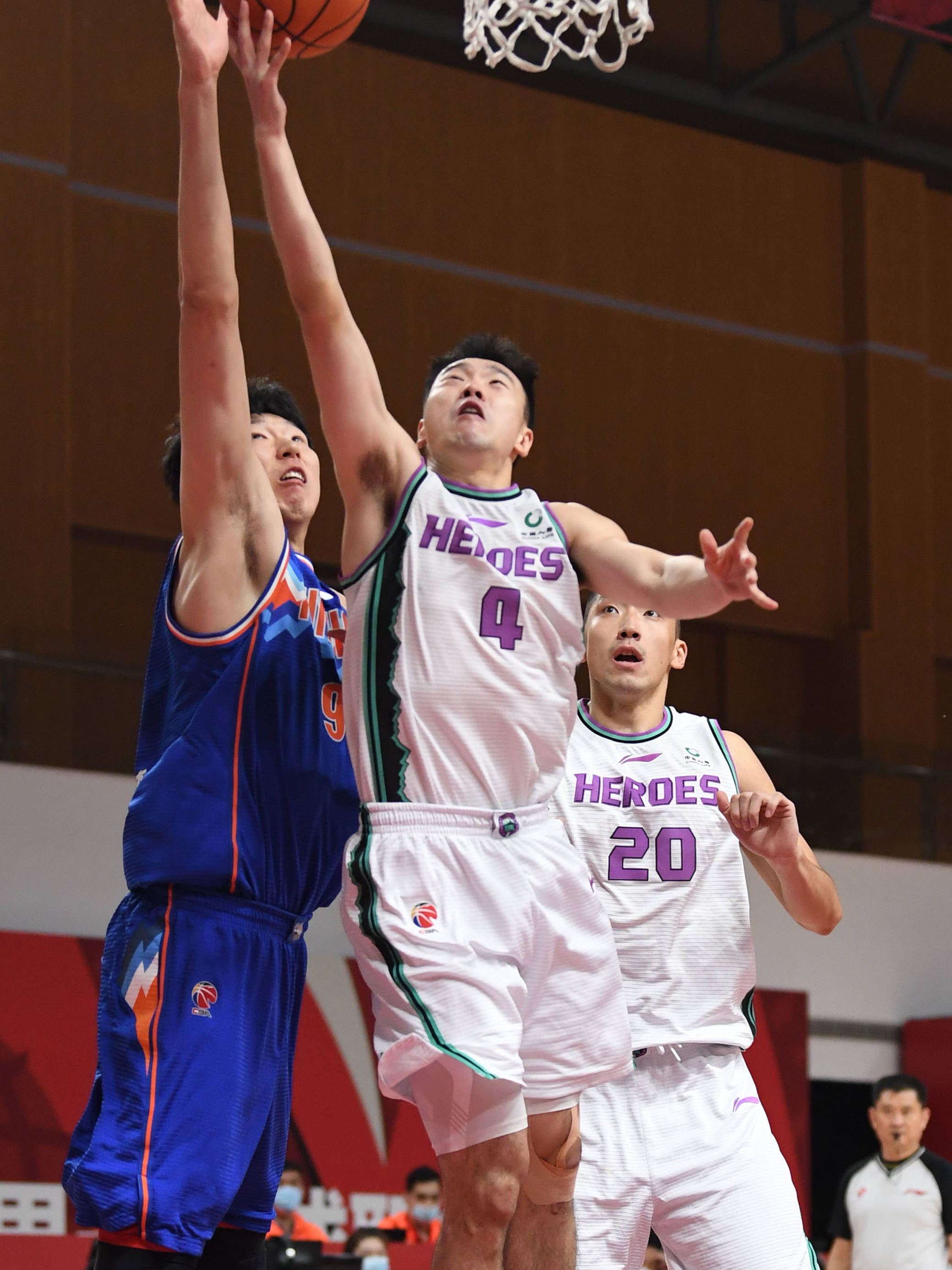 韩国队力克印尼队，黄鸭组合高光表现的简单介绍