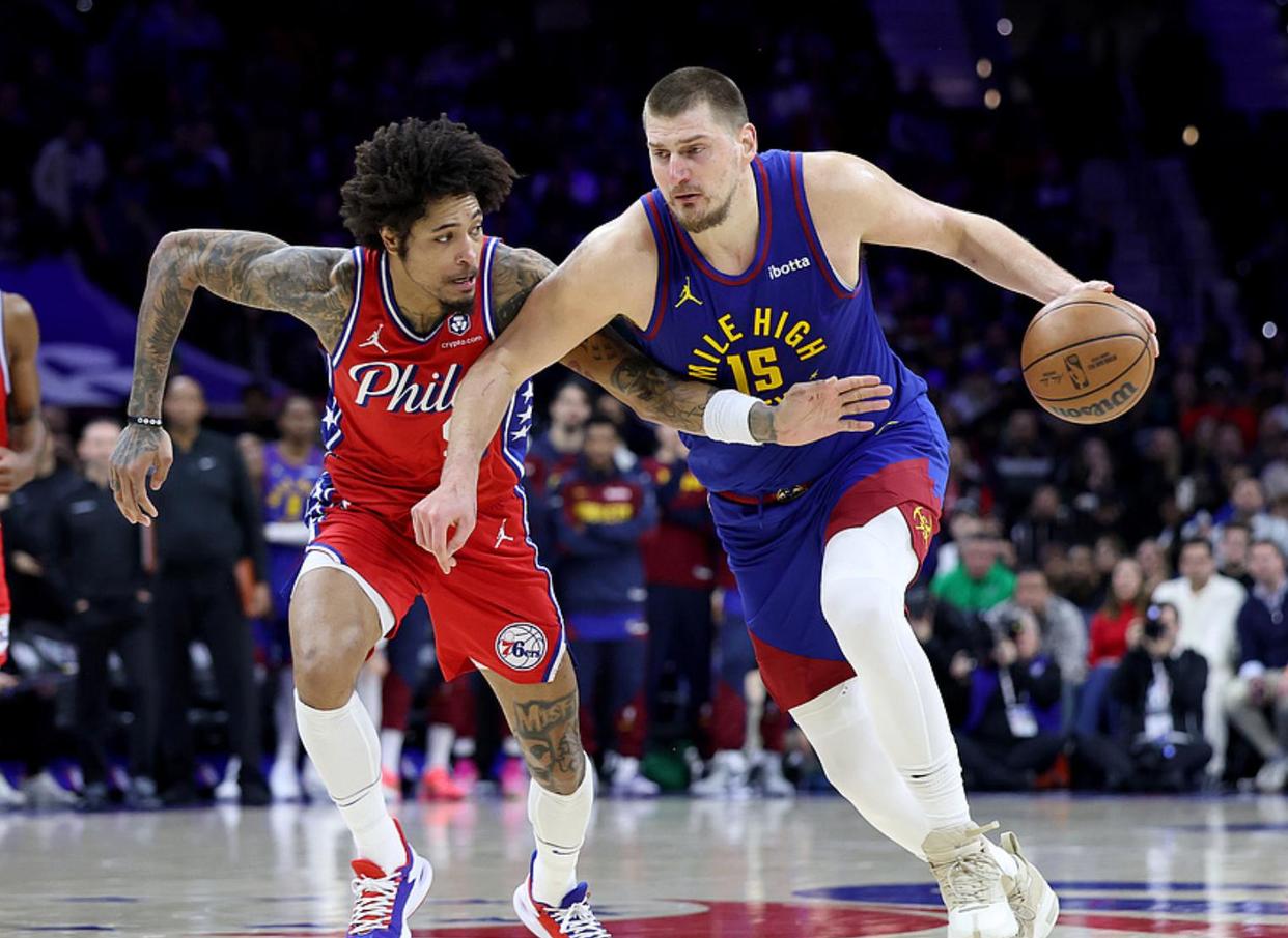 76人险胜上海队，约基奇高光表现