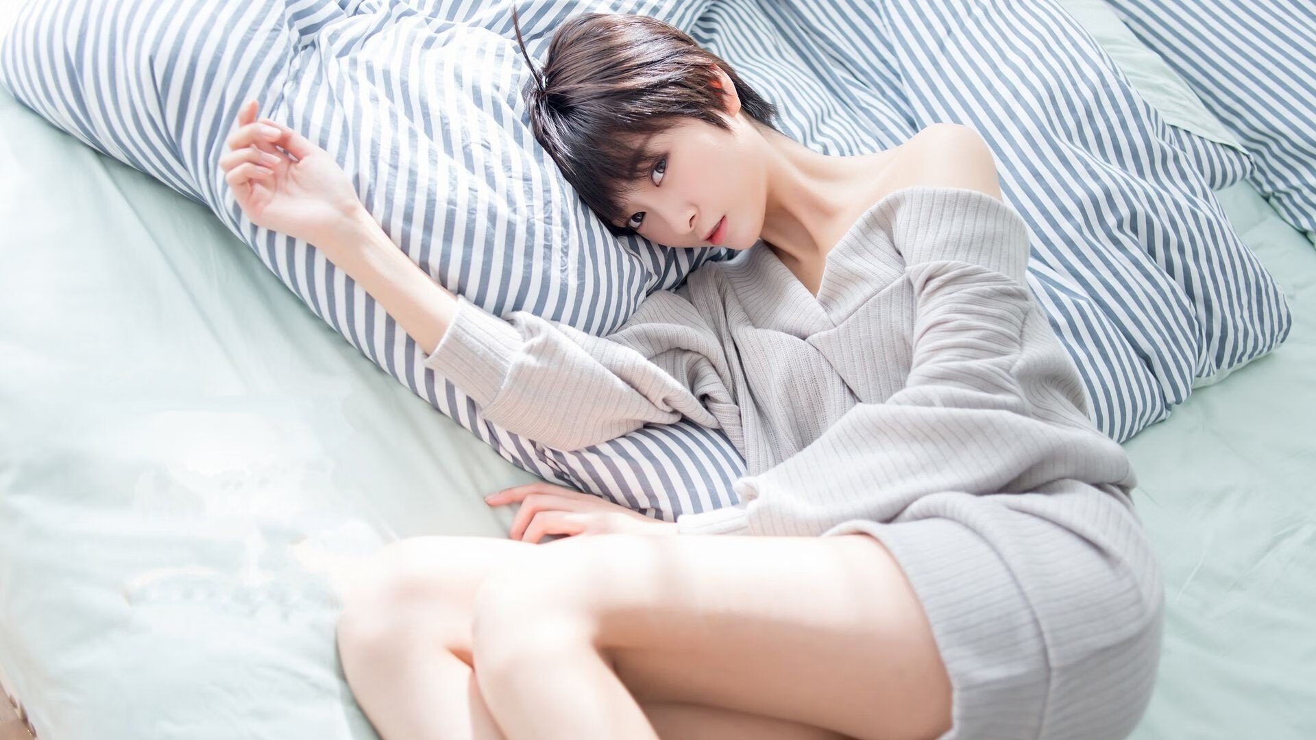 字母哥让比赛提前失去悬念，而CBA的湖人已在新疆倒下