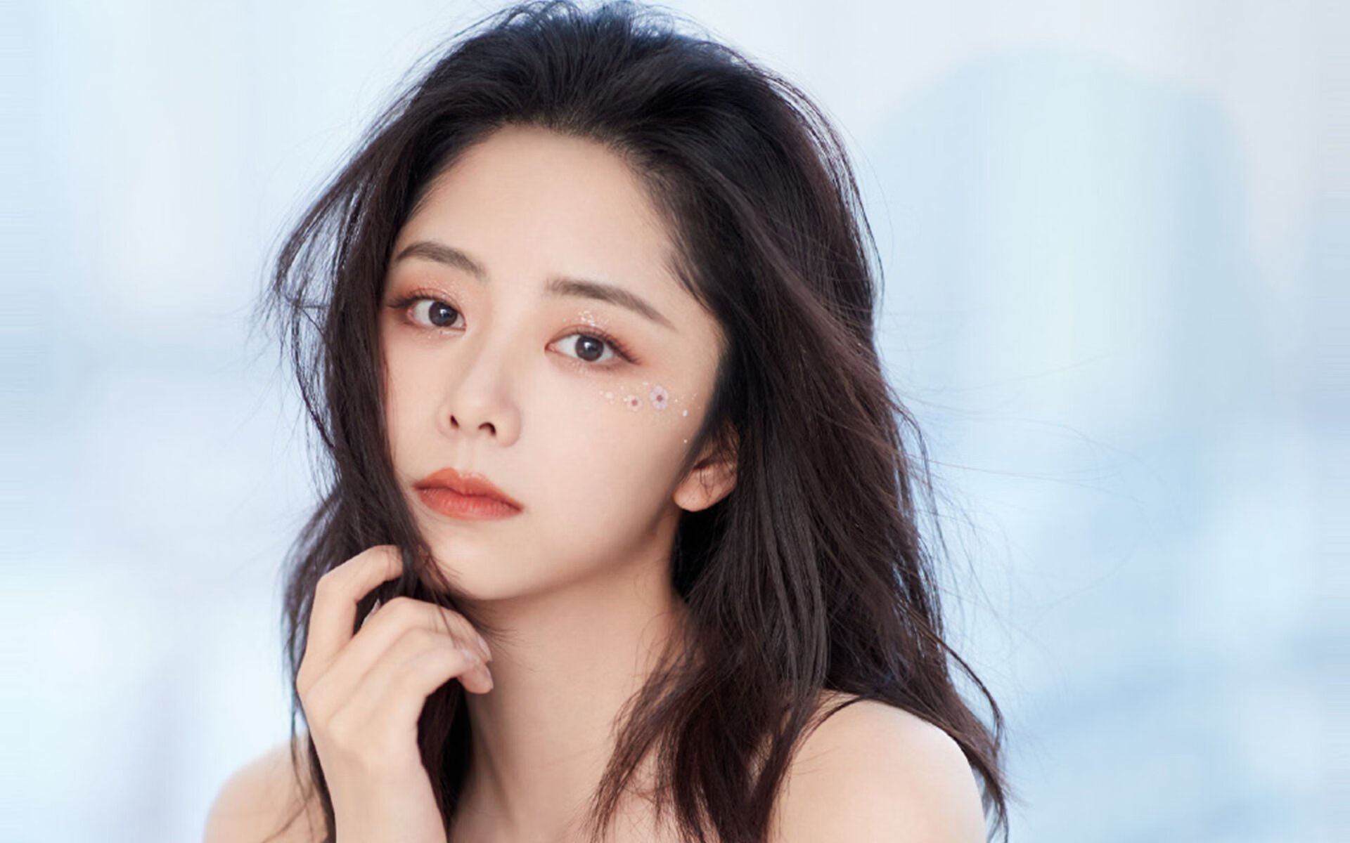 摩洛哥末节逆转马竞，阿克在西甲国家德比中主宰赛场